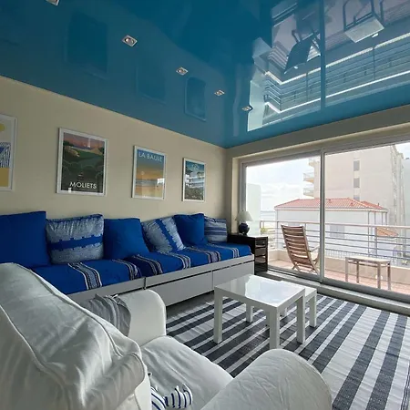 4 Personnes Pres De La A - Fr-1-245-197 *